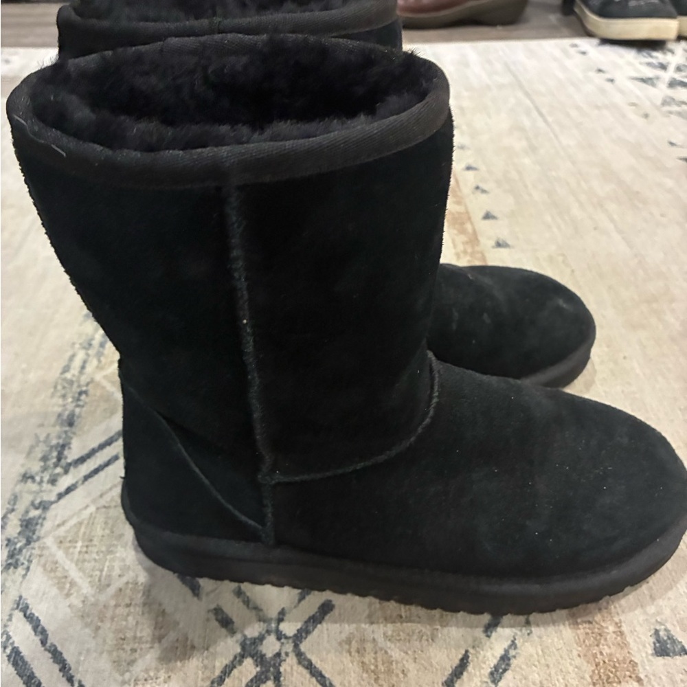 Koolaburra by UGG black winter boots size 7